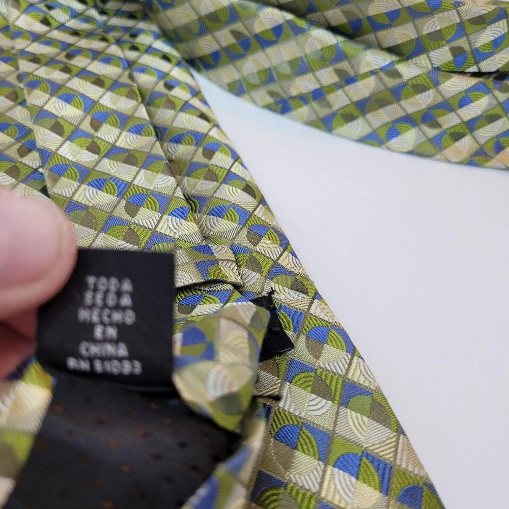 Privado silk necktie